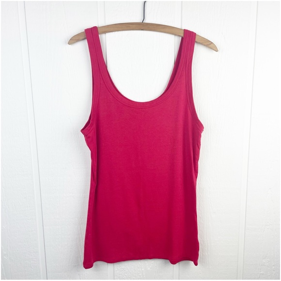Time and Tru Red Tank Top Size Medium - Picture 1 of 2